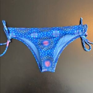 Pakaloha bikini bottom